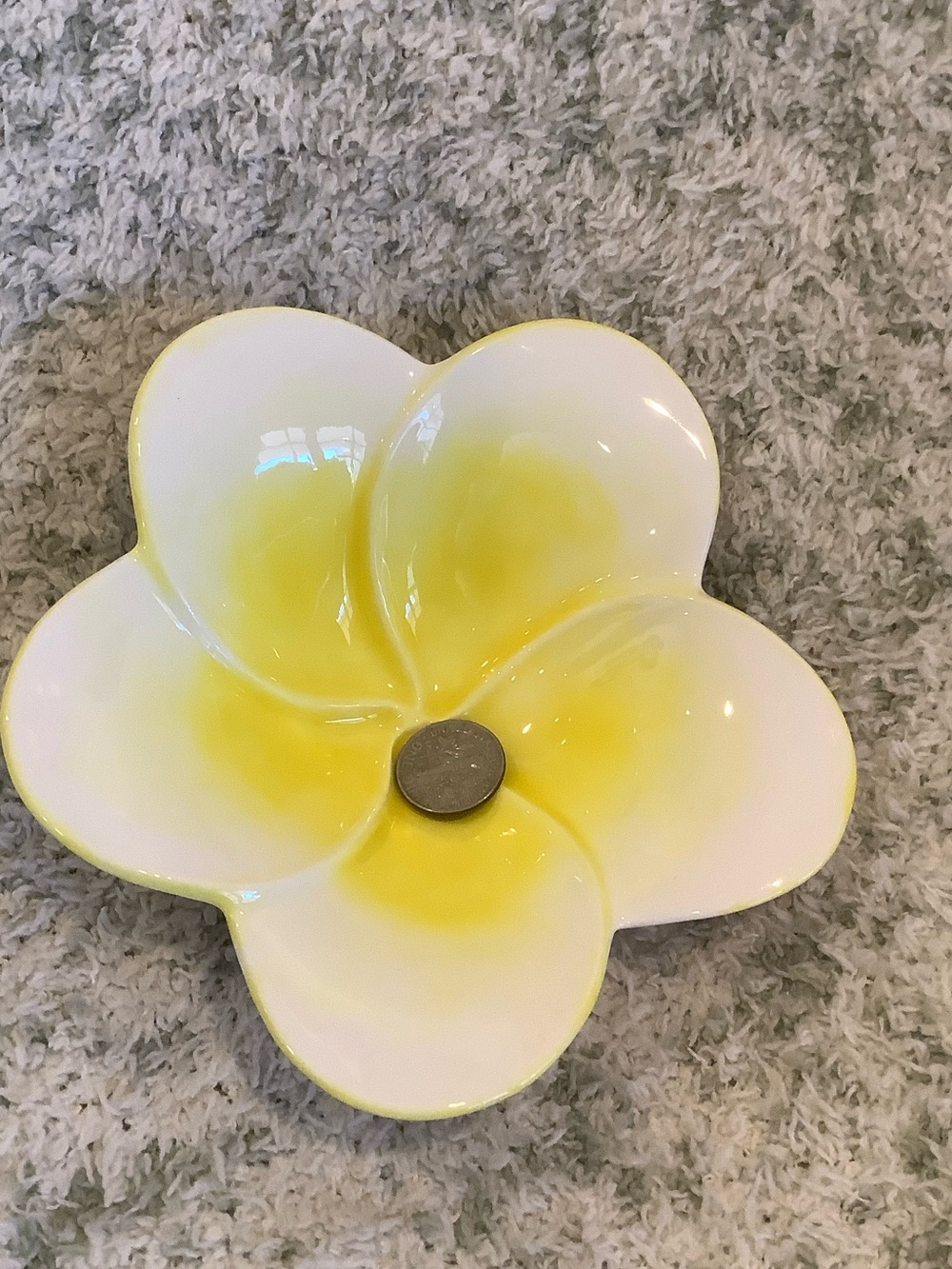 Yellow and White Tropical Plumeria Flower Shaped Decorative Dish or Soap Dish HC - Picture 10 of 13